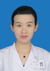 李秋芳